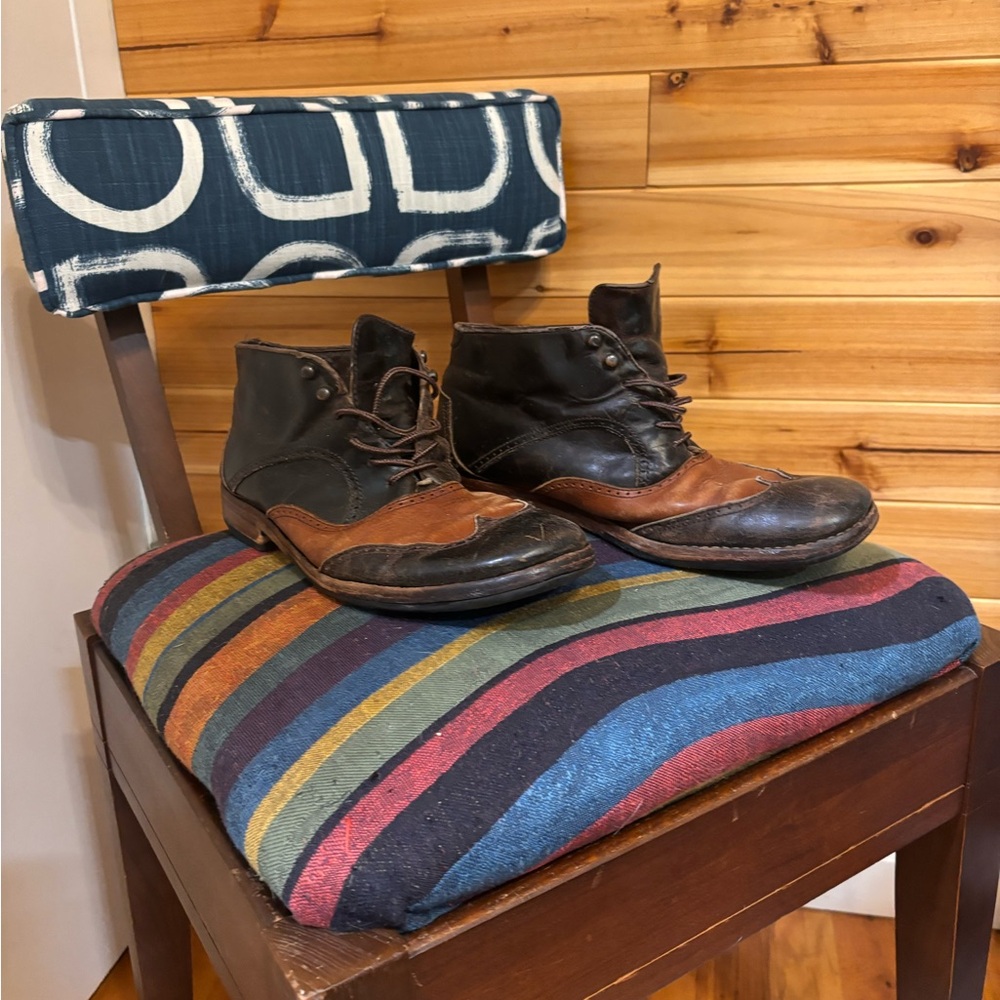 Men's Two-Tone Leather Boots